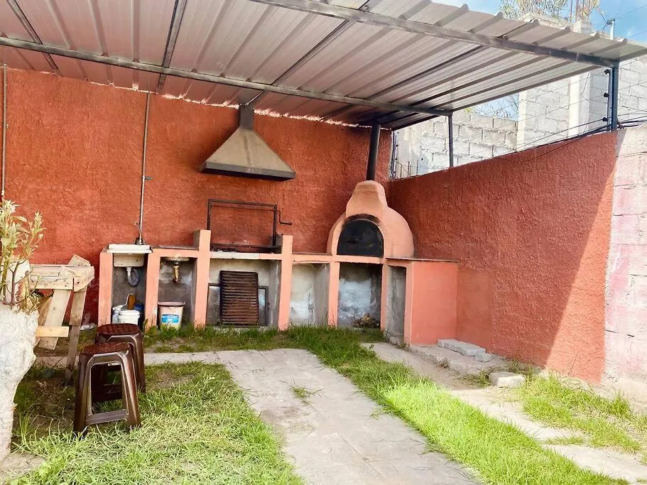 Villa Mirlo - Escondite De Lujo En Quito
