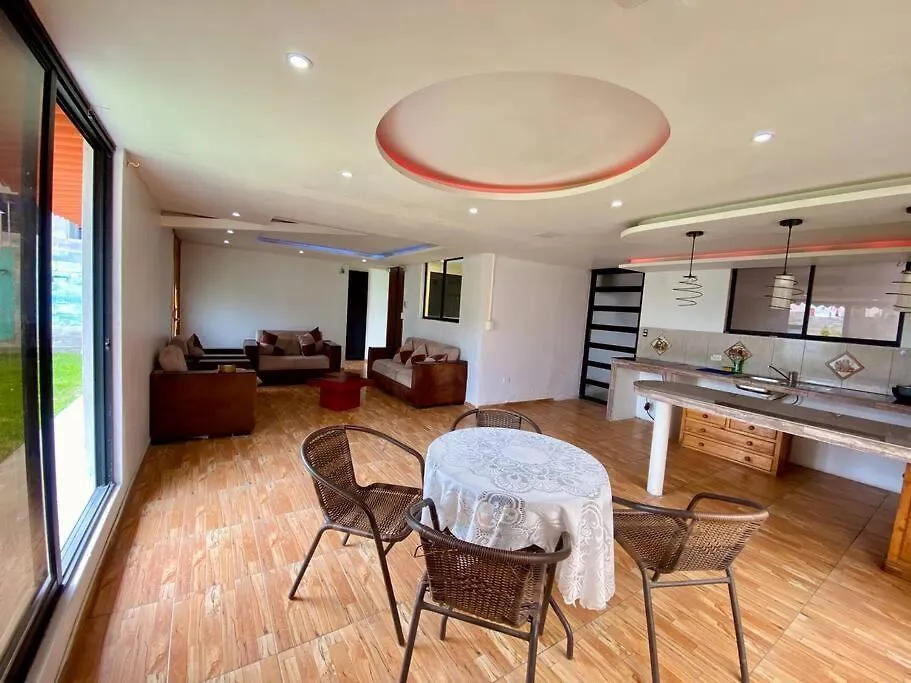 Villa Mirlo - Escondite De Lujo En Quito