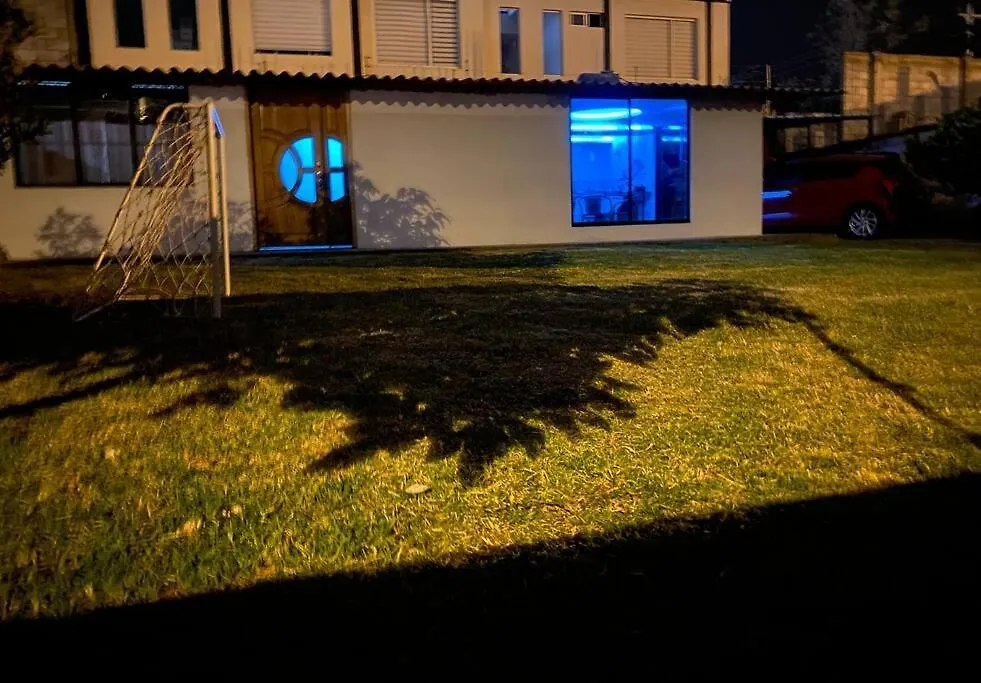 Villa Mirlo - Escondite De Lujo En קיטו